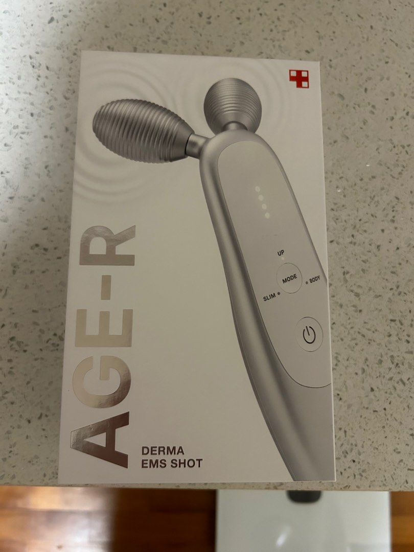Medicube EMS Age-R Device, Beauty & Personal Care, Face, Face Care on ...