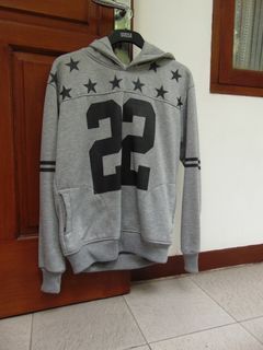 Men 22 Grey Hoodie Sweater