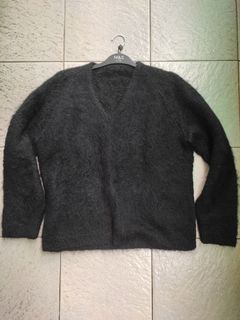 Men Black Sweater Outer