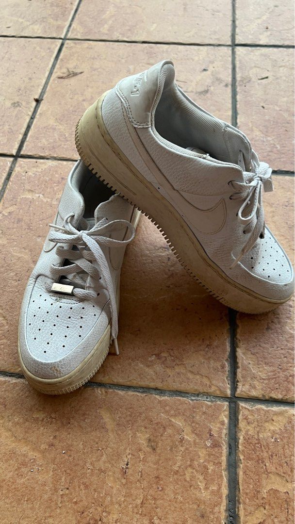 Nike white air force sale 1 sage low sneakers