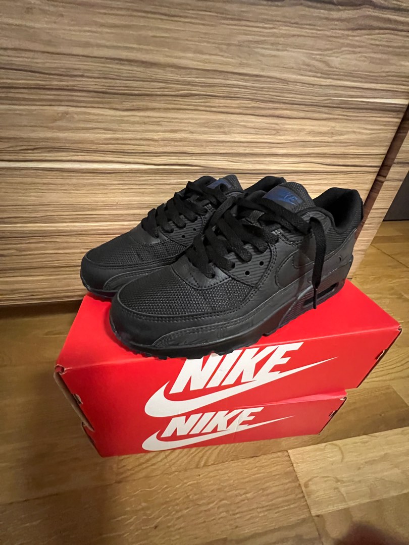 Nike 90 triple black outlet