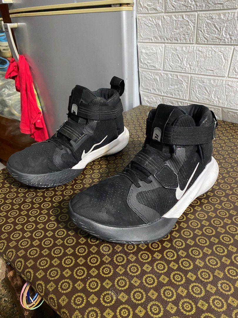 precision 3 mens basketball shoes