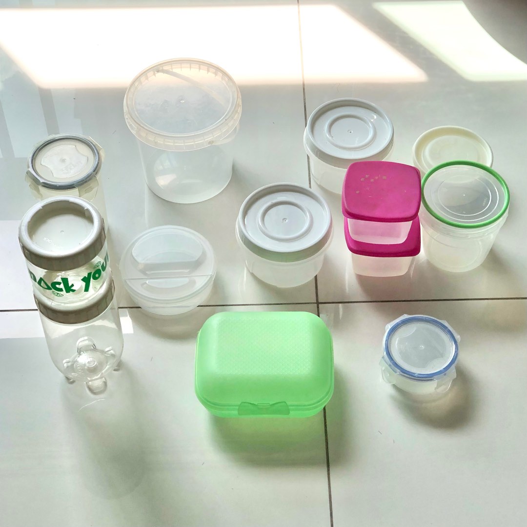 *NOT FOODSAFE* Round base plastic containers for craft, Furniture