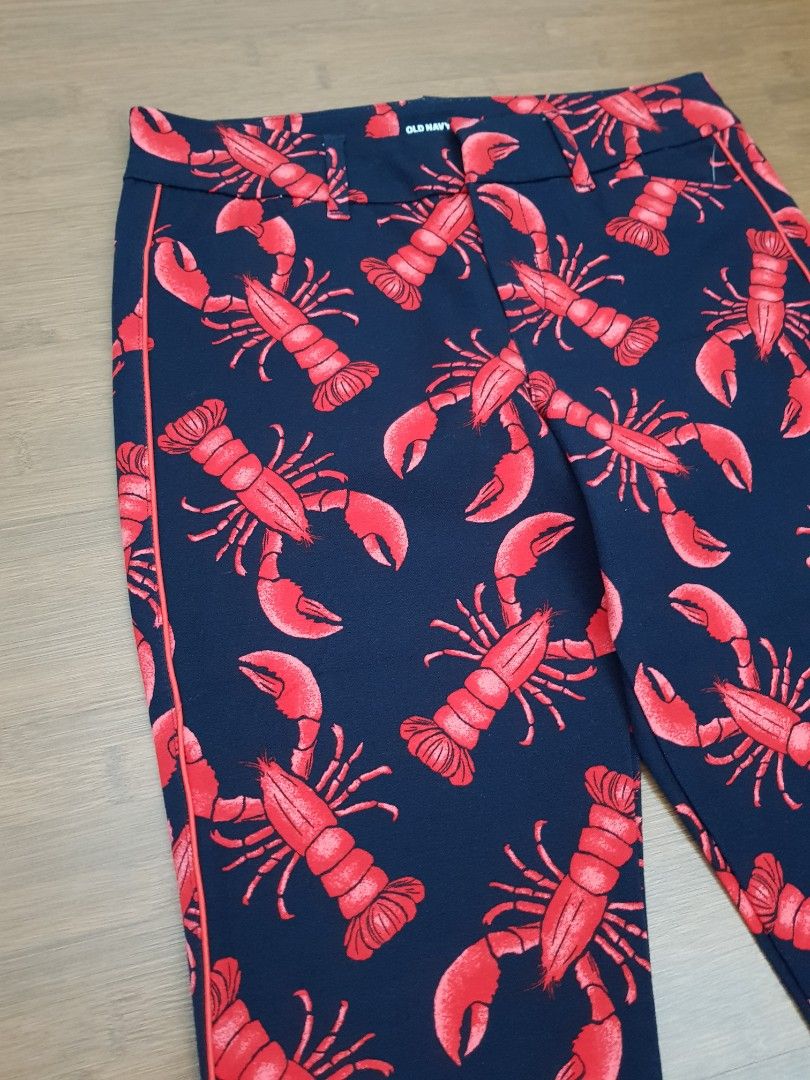 Old Navy Lobster Print Capri Pixie Ankle Pants
