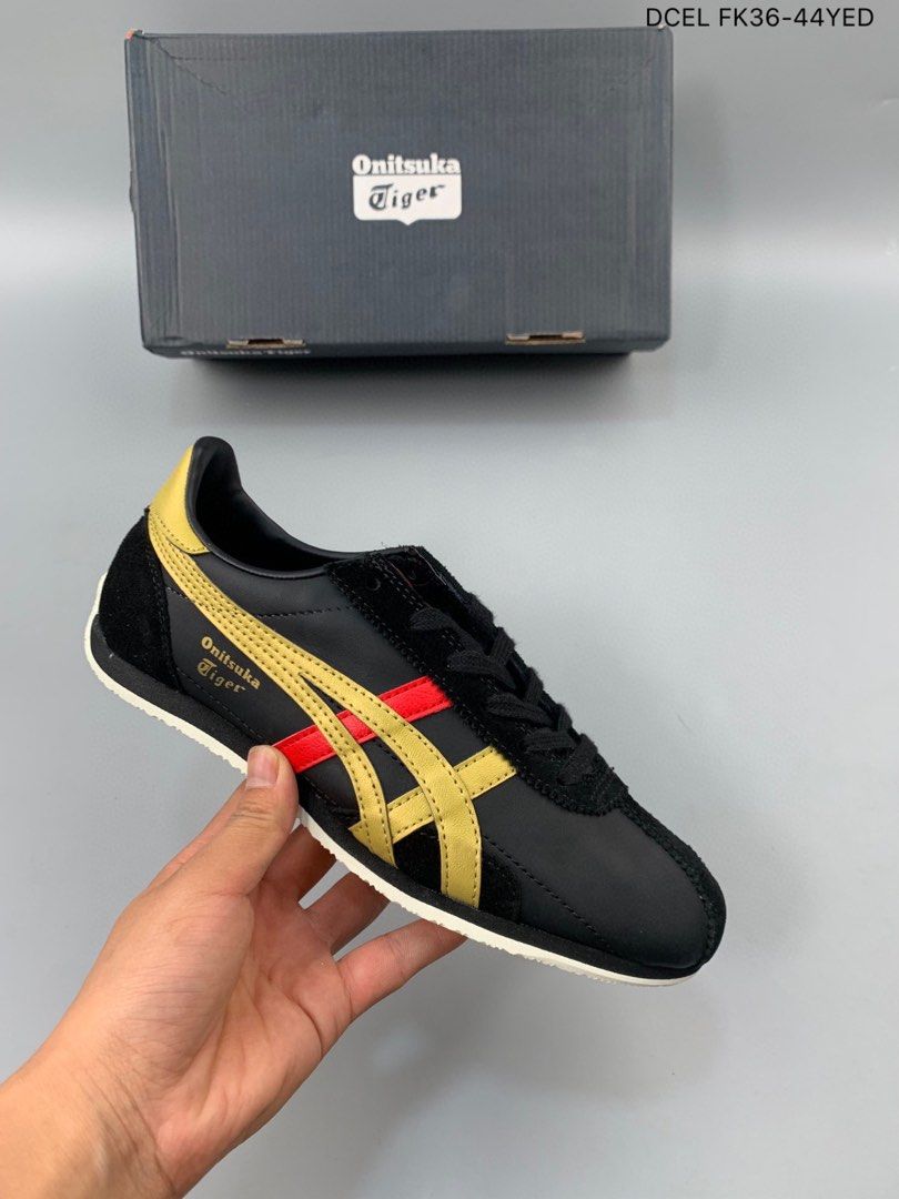 Onitsuka Tiger Men s Fashion Footwear Sneakers on Carousell