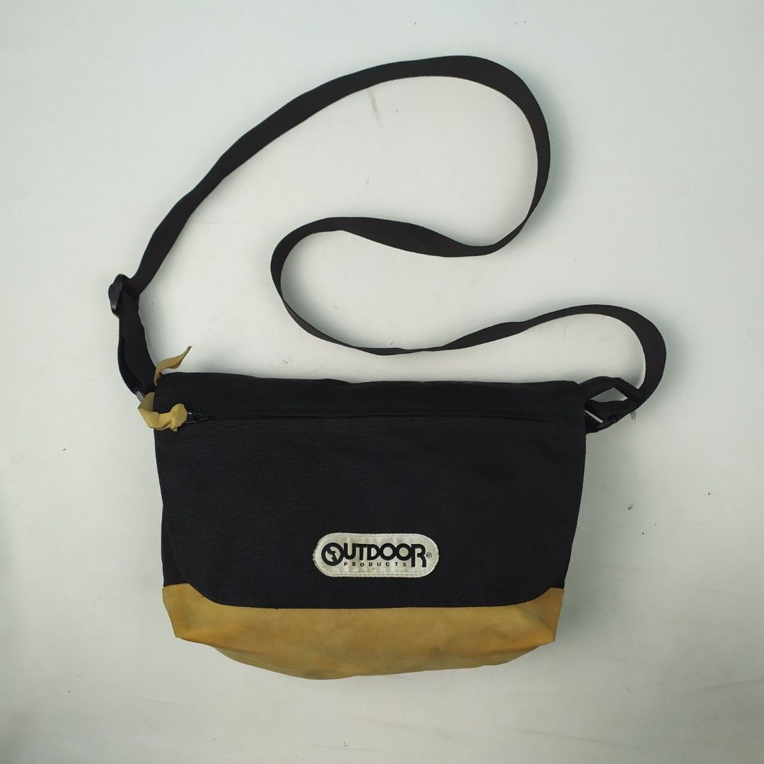 outdoor sling bag