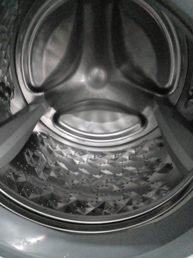 Panasonic front load washer 8kg best condition, TV & Home Appliances