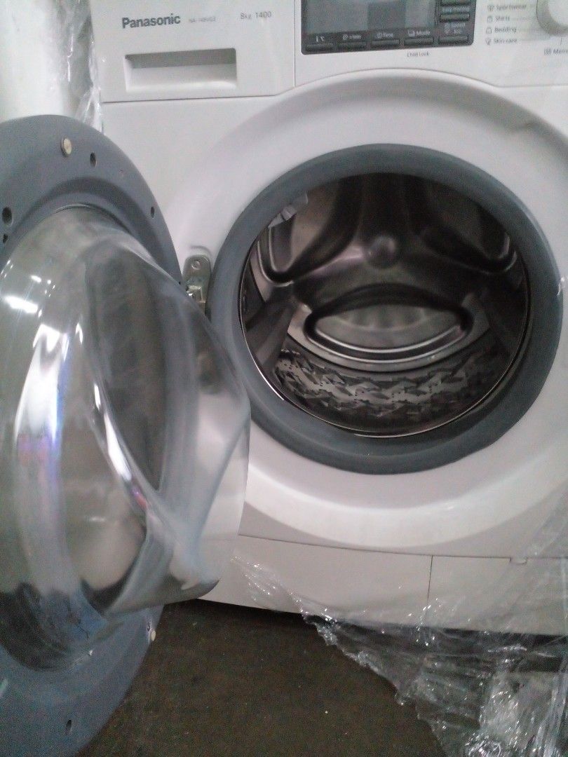 Panasonic front load washer 8kg best condition, TV & Home Appliances