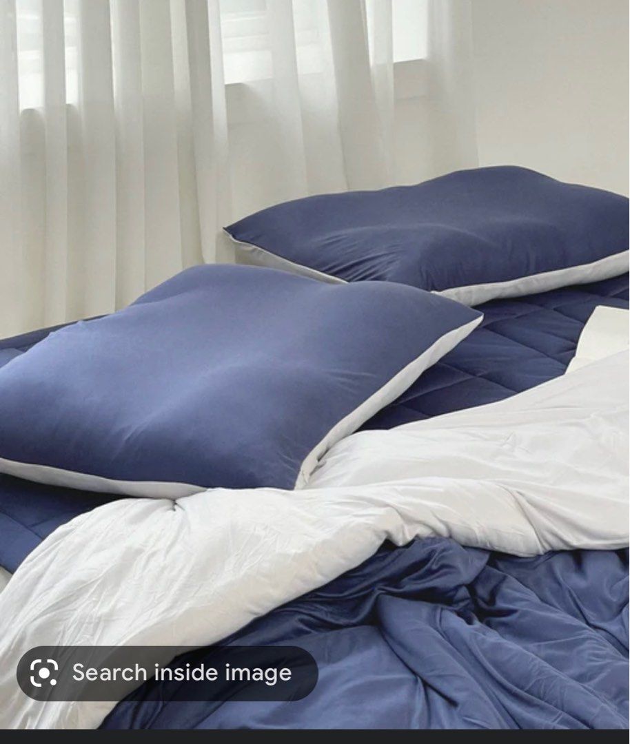 Po ong blanket / mattress pad midnight blue, Furniture & Home Living