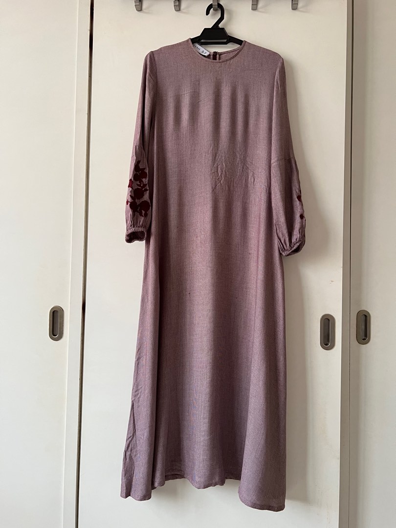 Inayah abaya sales