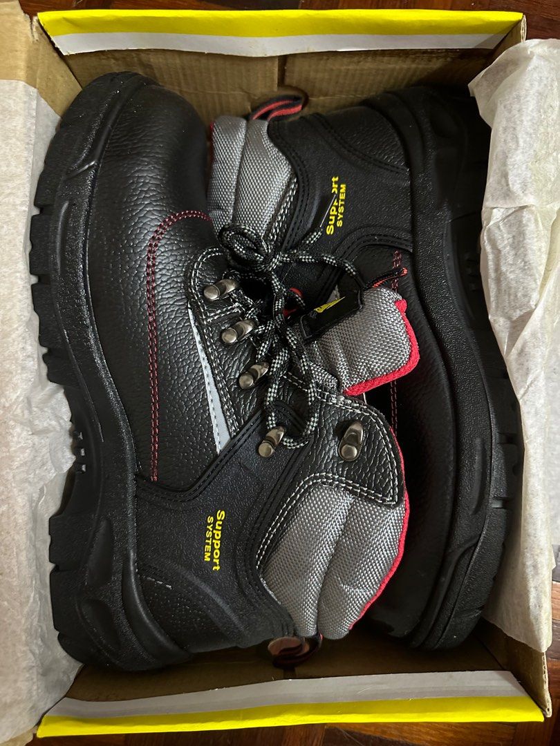 Rhino Safety Boots, Men's Fashion, Footwear, Boots on Carousell