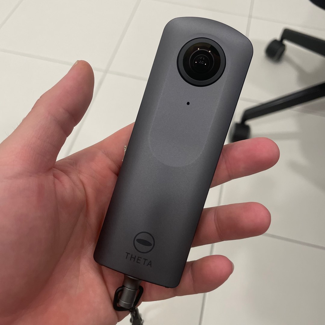 Ricoh Theta V 360 Camera . Real Estate Matterport Insta360, Photography