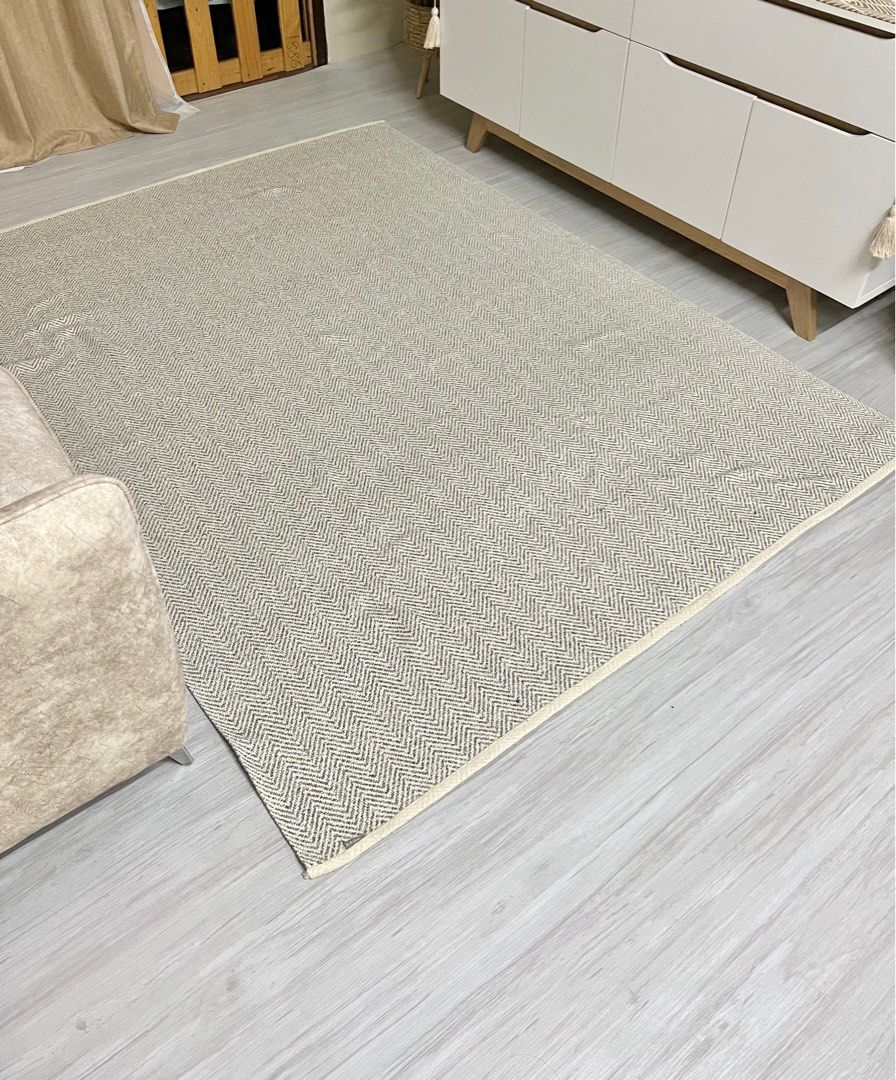 Rug carpet Kaison, Furniture & Home Living, Home Decor, Carpets, Mats