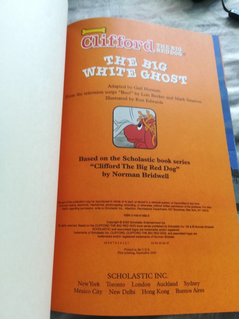SCHOLASTIC CLIFFORD The big Red Dog books, Hobbies & Toys, Books