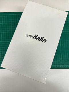 （分類：）位於 。 由 chrishei 提交（商品編號 1229925591，圖片 1）。簡介： 。