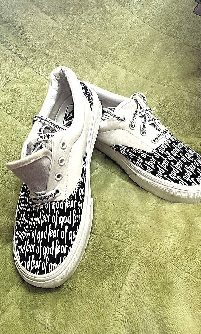 Vans fear sales of god maroon