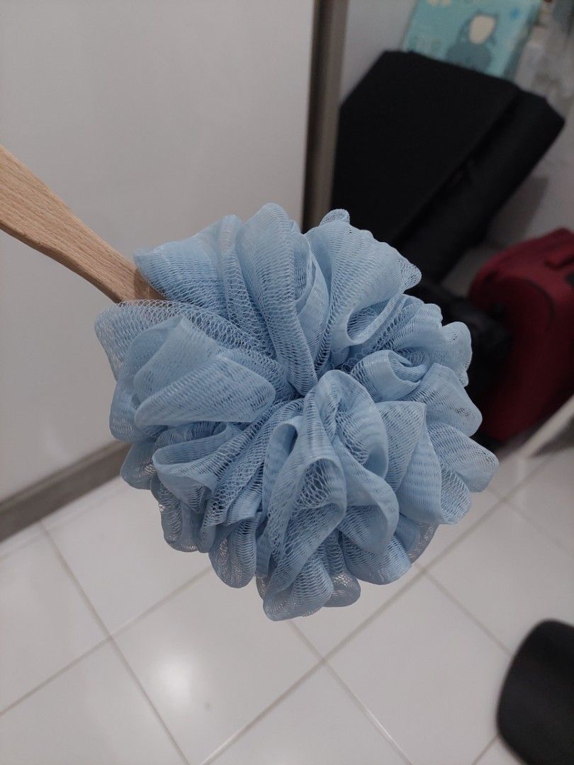 Shower puff dan headband kkv miniso, Kesehatan & Kecantikan, Kulit