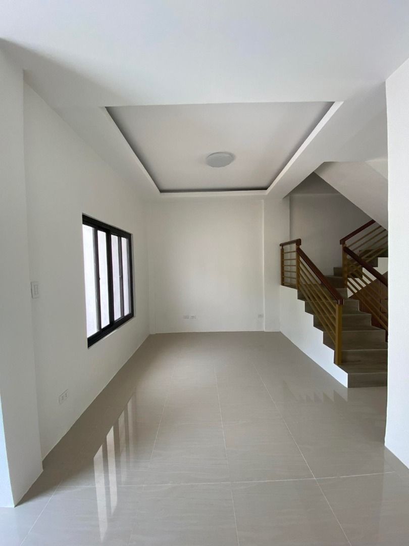 Single Attached House Town and Country Southville Sto. Tomas Binan