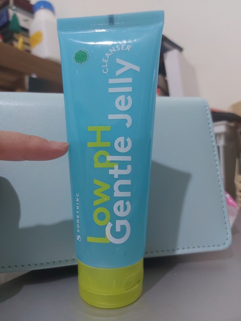 Somethinc Low PH Gentle Jelly 100 Ml Kesehatan Kecantikan Kulit somethinc-low-ph-gentle-jelly-100-ml-kesehatan-kecantikan-kulit