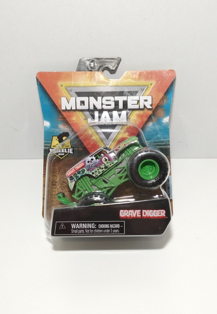 Spin Master Monster Jam Grave Digger , Chrome Edition, Hobbies & Toys ...