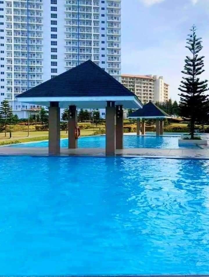 STAYCATION WIND RESIDENCES TAGAYTAY (Category: Vacation Rentals) located in Quezon City. Submitted by azenthings (Listing ID 1229985326, Image 2). Description: We have units available for you and your loved ones! Lets chill at Tagaytay with majestic taal view and garden view! Clean Safe Comfy units we offer 1bedroom units 2-4 pax Swimming pool also available 150 per head if non holiday 300 for holiday For more details please message me. See you s