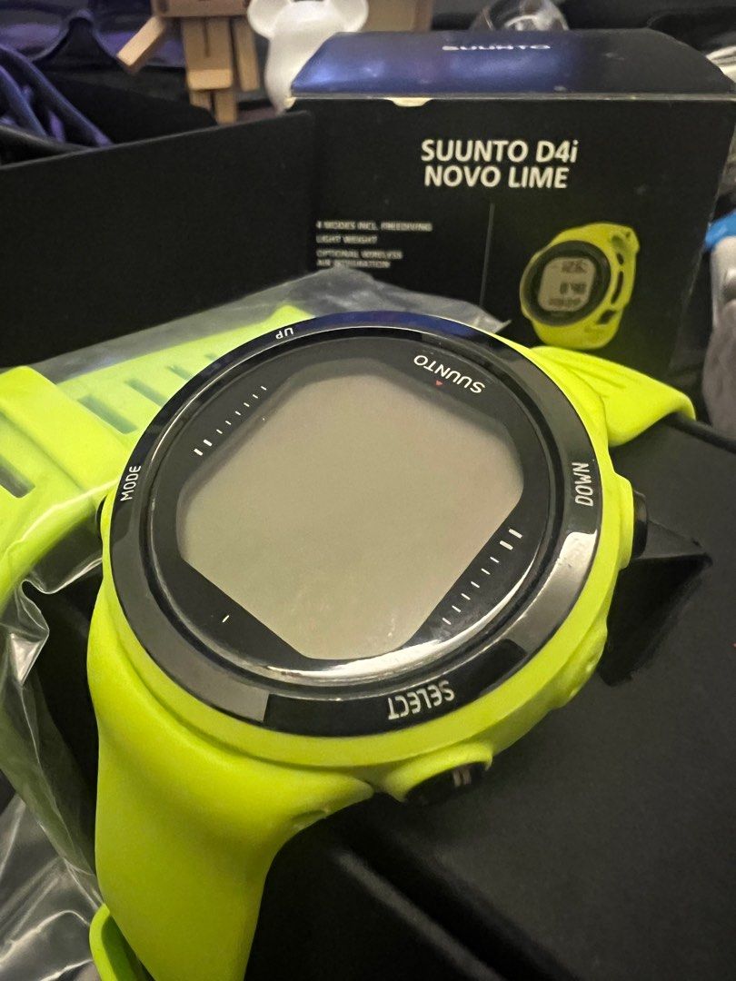 Suunto d4i novo lime top