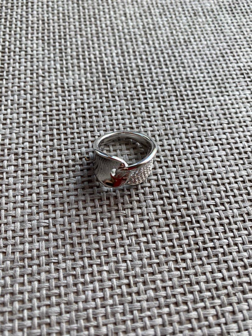 Swarovski guardian ring store