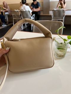 (Category: ) located in . Submitted by xuanpreloved (Listing ID 1229840237, Image 1). Description: .
