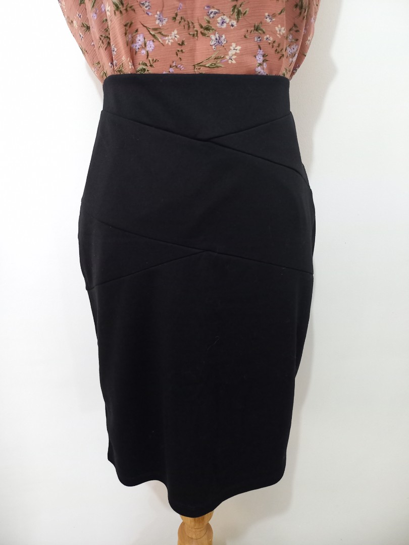 TERRANOVA black pencil skirt stretchy fabric formal wear on Carousell
