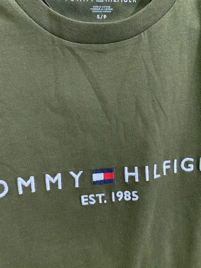 Tommy Hilfiger Men’s Tshirt (Category: Tshirts & Polo Shirts ) located in Lipa City. Submitted by _flor_ (Listing ID 1229990365, Image 2). Description: Tommy Hilfiger Men’s Tshirt Onhand, ready to ship 100% Authentic from US Available sizes posted Embroidered Design Php 1,450 plus sf Location: Lipa City Courier: LbC **Item’s color may slightly vary due to lighting sources and/or your screen settings.