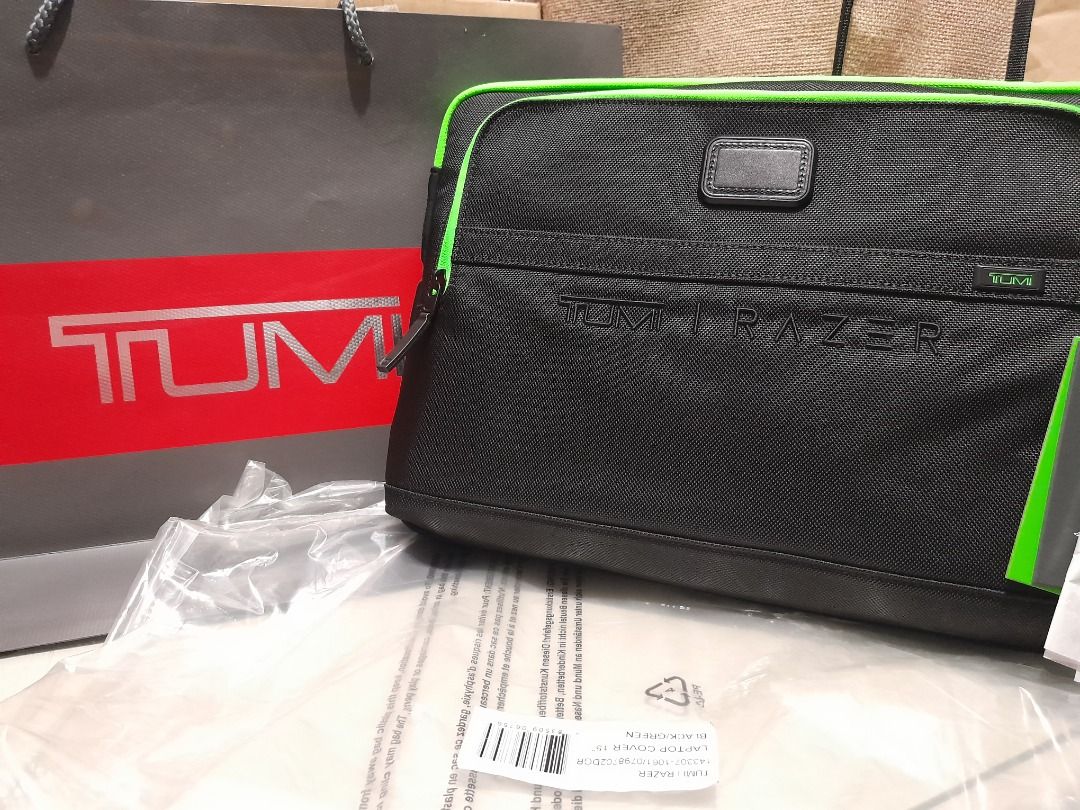 TUMI | RAZER Laptop Sleeve for 15