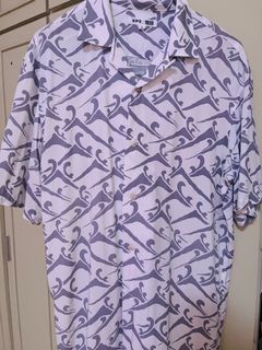UNIQLO S- Med