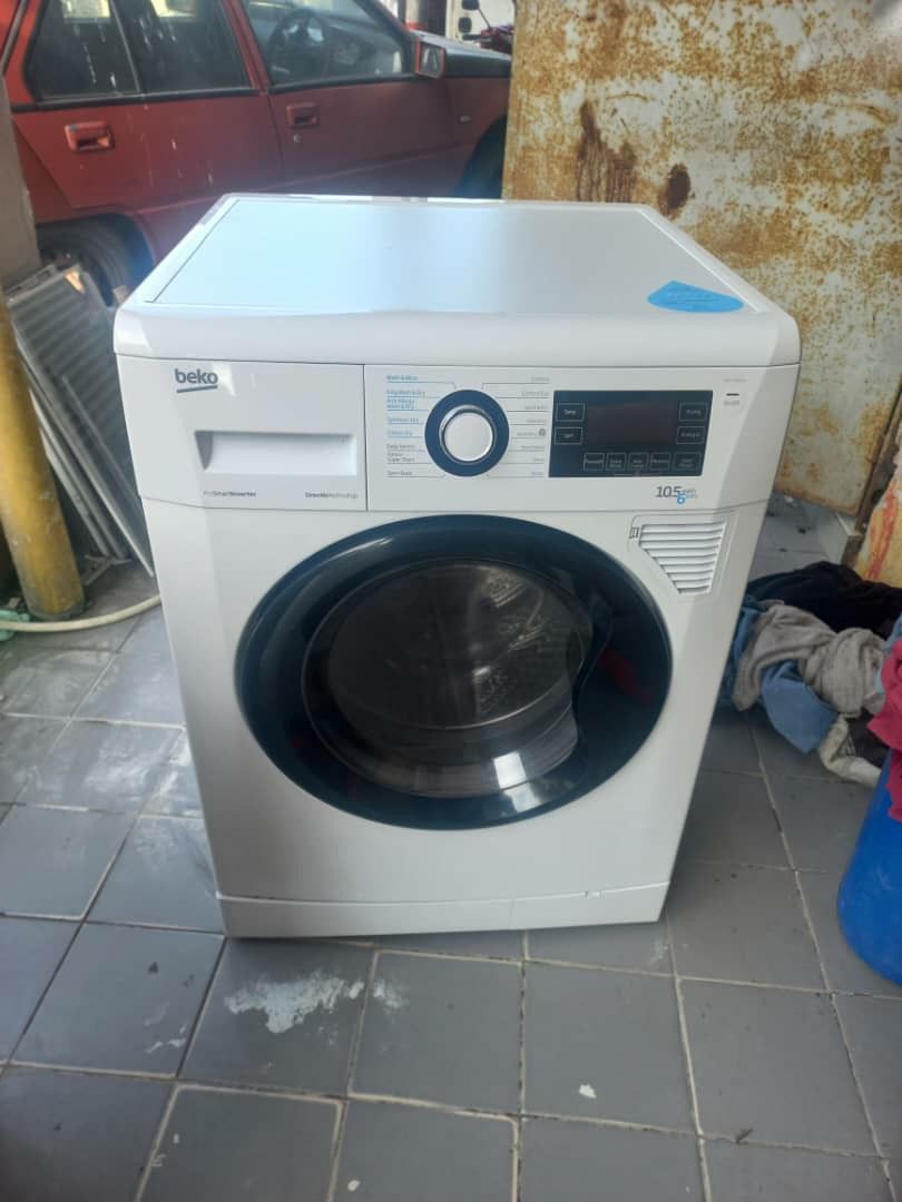 Used Beko prosmart inverter front load 2in1 combo hot washer with dryer