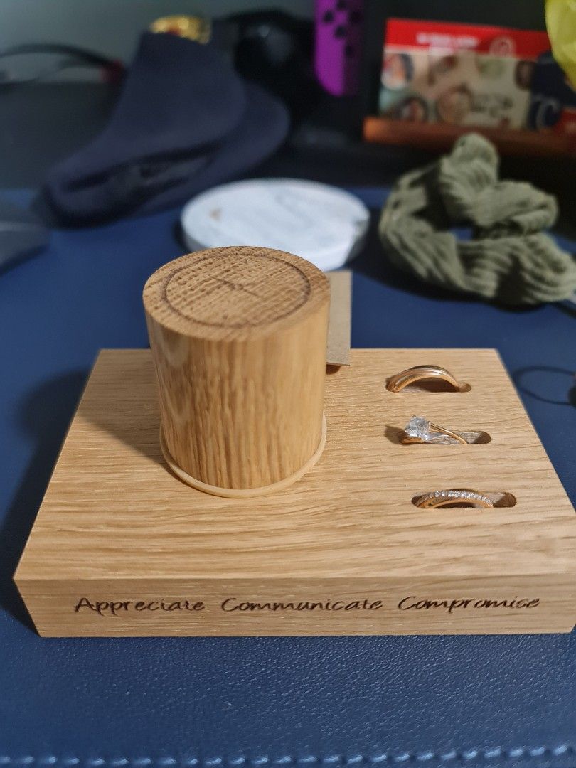 Watch and ring holder online