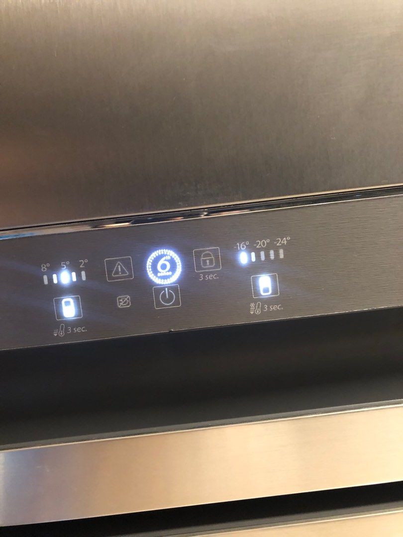 Whirlpool 6th Sense Refrigerator, TV & Home Appliances, Kitchen
