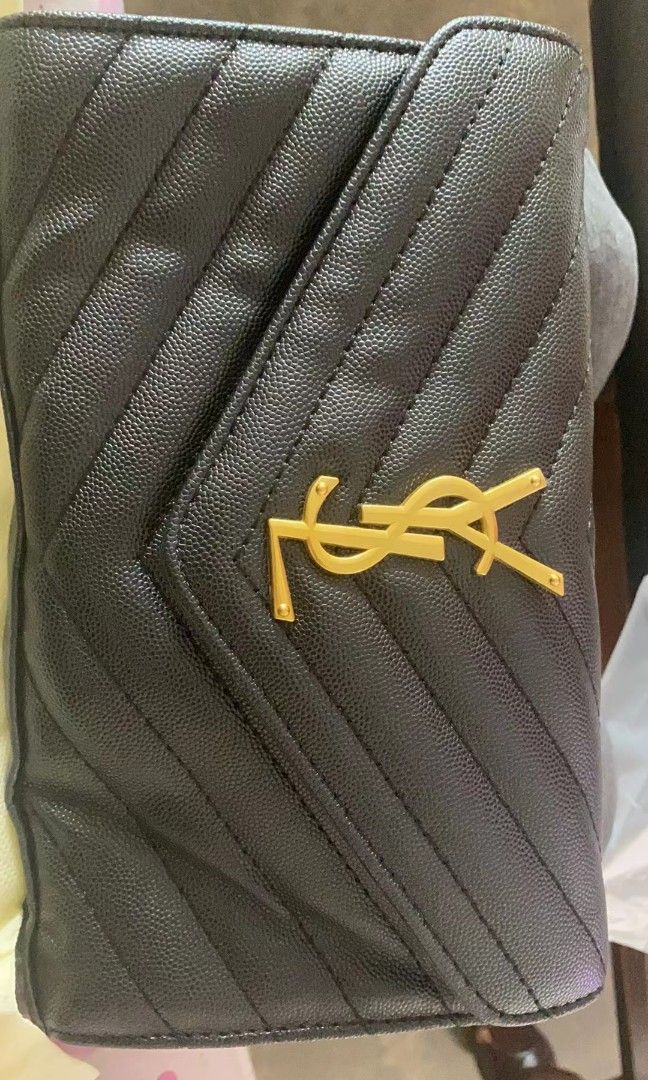 Fake shop ysl wallet