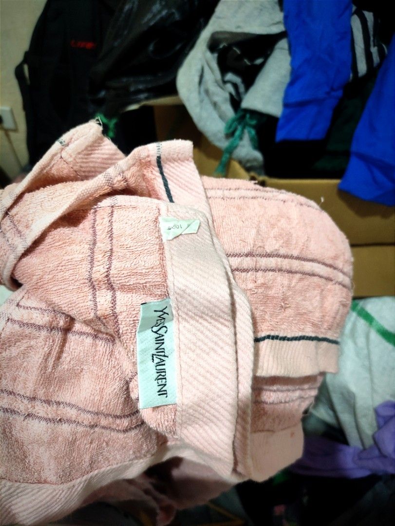 Yves saint laurent bath towels deals