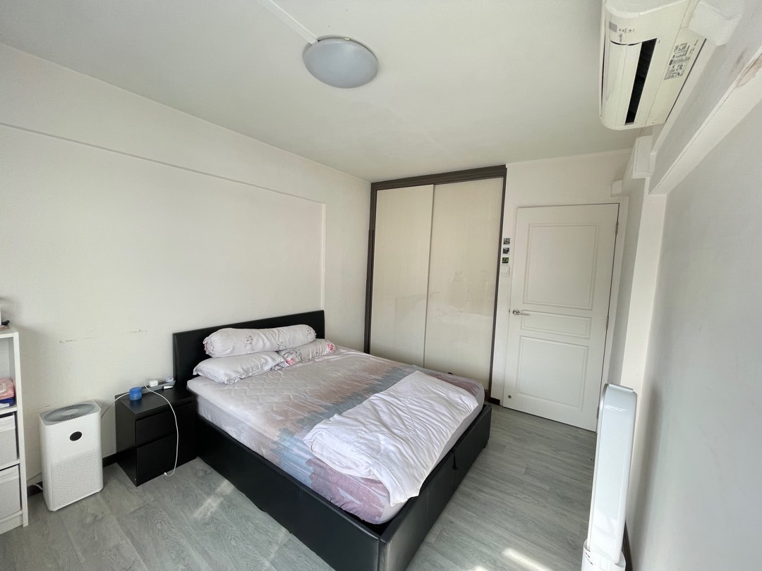 (Category: ) located in . Submitted by celeste.sg (Listing ID 1234694033, Image 1). Description: .