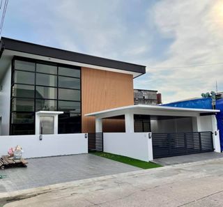 5 Bedroom Modern Brand New BF Homes House and Lot 5 BR BF Agelor BF HOMES PARANAQUE GOOD DEAL HOUSE near Tahanan HEVA EVS Bayanihan Ireneville Aguirre Ave