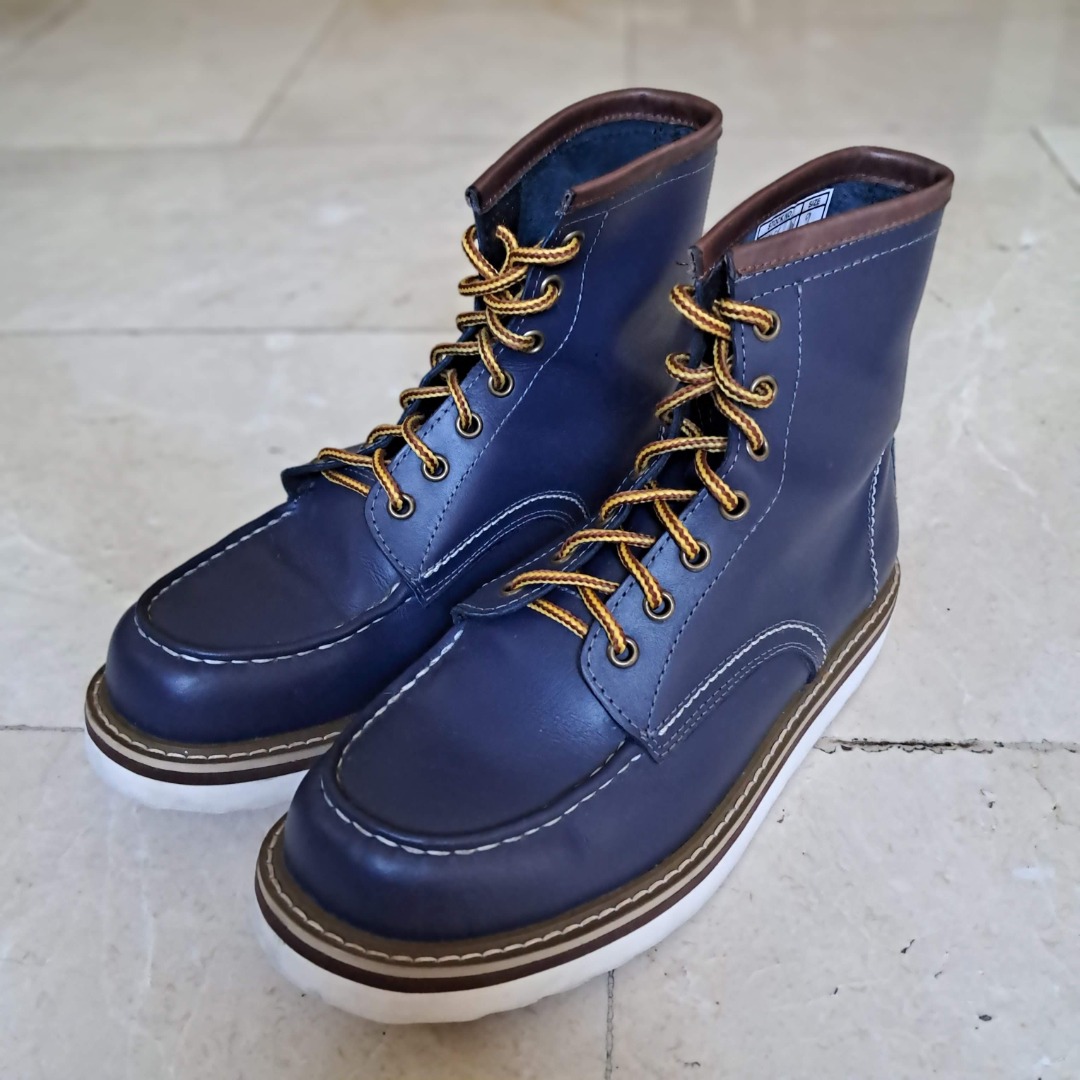 Achilles PH moc-toe boots, Silang in navy blue on Carousell