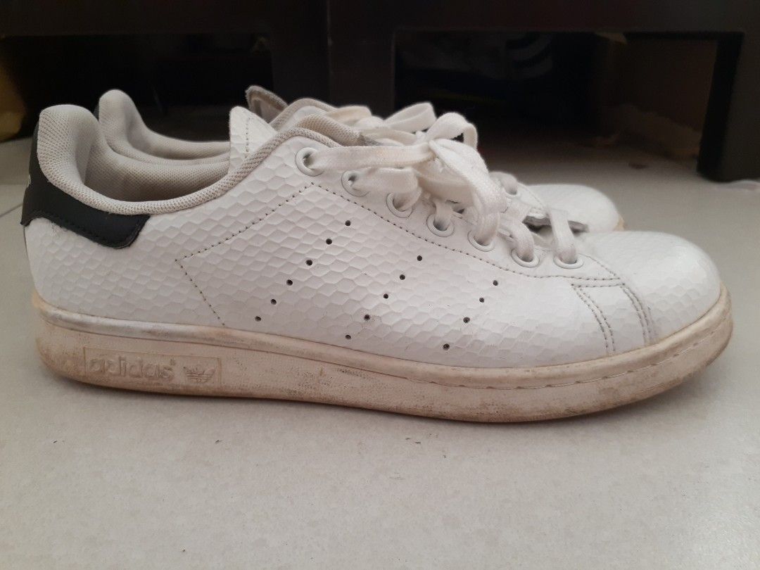 ADIDAS Men Fashion Black And White Sports Shoes Stan Smith
