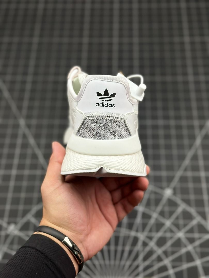 Adidas nmd 2020 online vintage