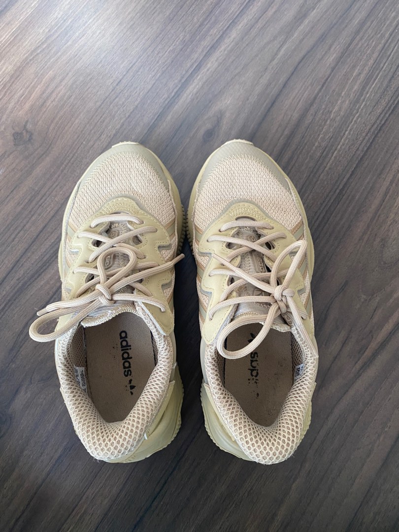 Adidas Original Ozweego Women UK 4 Women s Fashion Footwear
