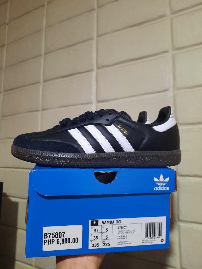 Adidas samba size 5.5 top