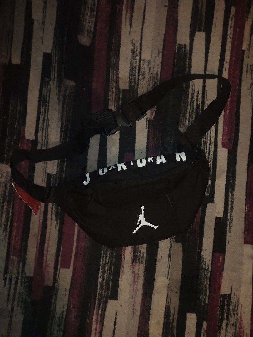 Harga air jordan waist discount bag
