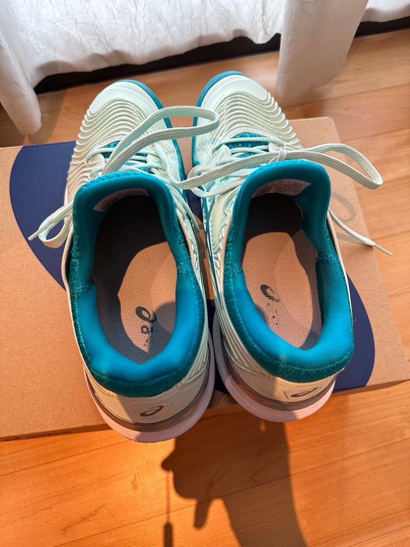 Asics court FF2 tennis shoes Sports Equipment Sports Games Racket