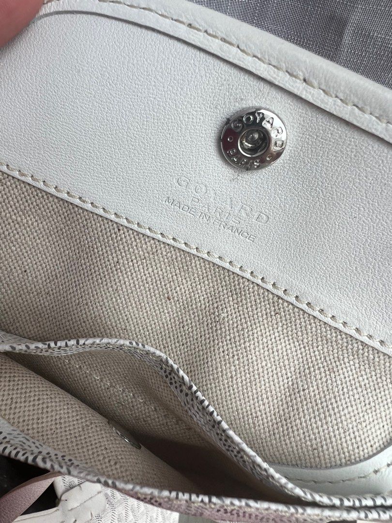 Goyard Goyardine White Anjou GM Reversible Tote Bag Silver Hardware –  Madison Avenue Couture