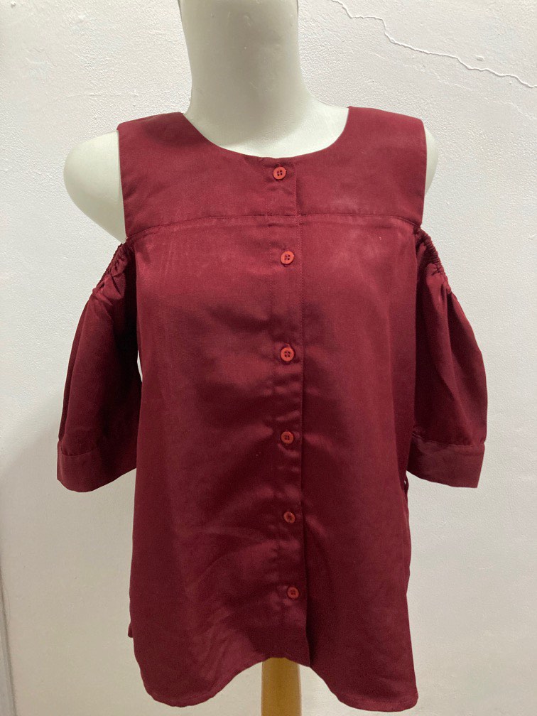 BAJU MODEL SABRINA MERAH MAROON, Fesyen Wanita, Pakaian Wanita, Atasan
