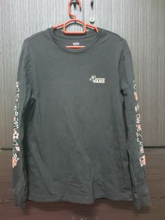 (Category: ) located in . Submitted by ifanzul41 (Listing ID 1234664790, Image 1). Description: .