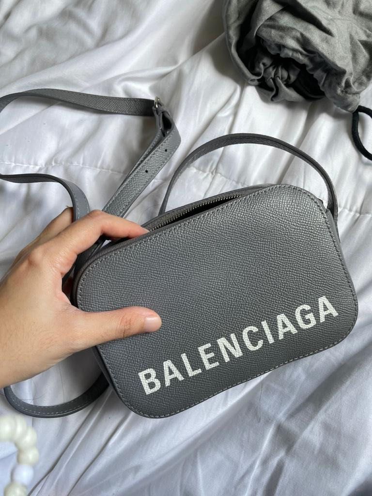 balenciaga ville camera bag